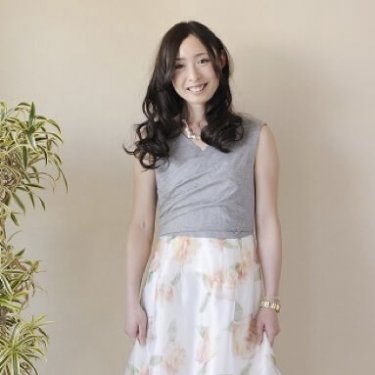 【ヘアカラー×お肌がより綺麗に見える】おすすめ「アッシュ系カラー」簡単な選び方×色彩効果♪【明度対比×彩度対比×コントラスト】