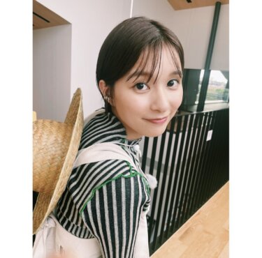 「芳根京子さん」かわいいショートボブ&かわいいレイヤー♪