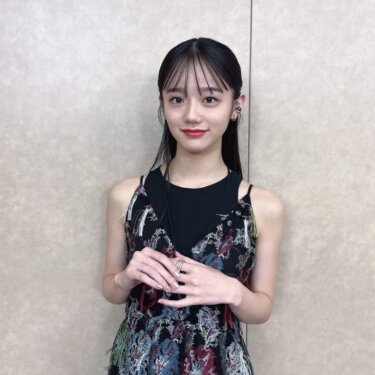 「中島瑠菜さん」TOKYOタクシー出演 女優 モデル