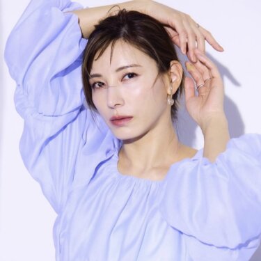 「加藤あいさん」世代問わずおすすめ♪大人かわいい前髪「ダブルバング」